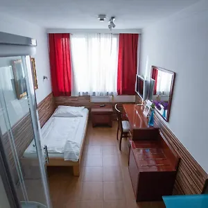 Attache L Contactless Check-in Hotel